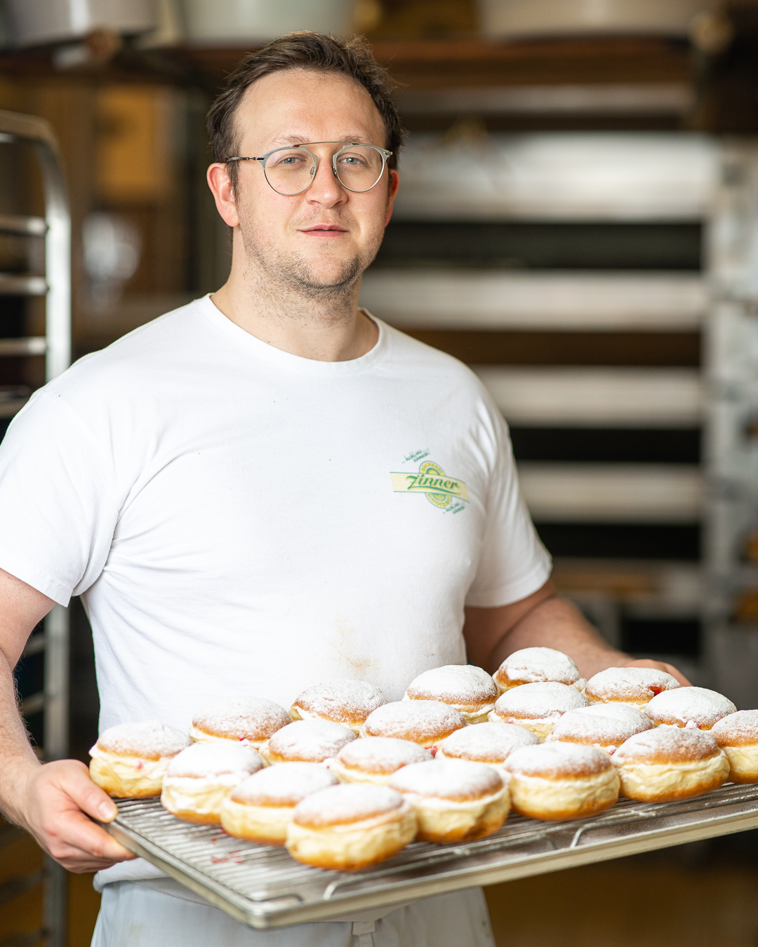 Businessportrait Justus Zinner von Bäckerei Zinner in Burgau, professionelle Businessfotografie TMC Media